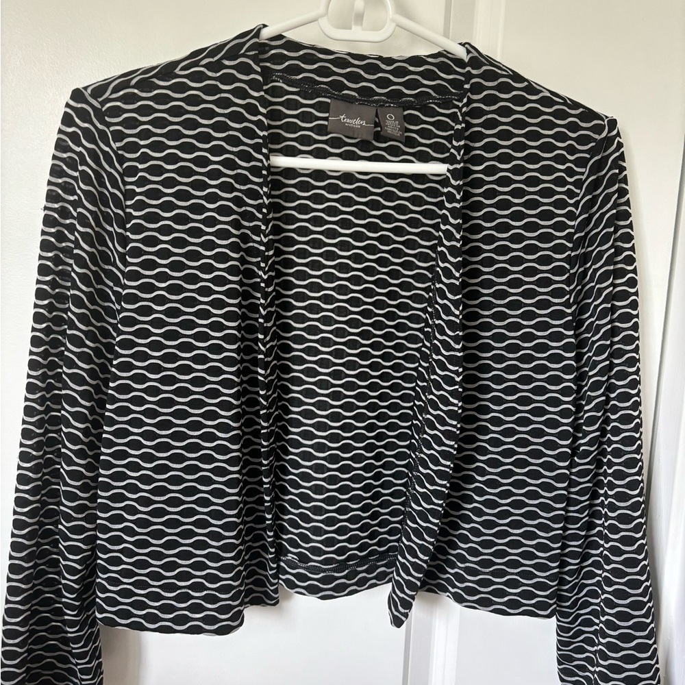 CHICO'S TRAVELERS Women Textured Thin Acetate Nylon Crop Shrug